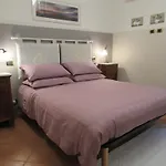 Casa Angolo Delle Rose 2 *
