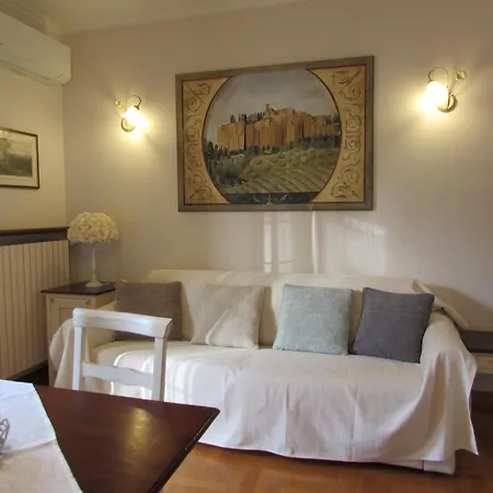 Casa Angolo Delle Rose 2 Hébergement de vacances