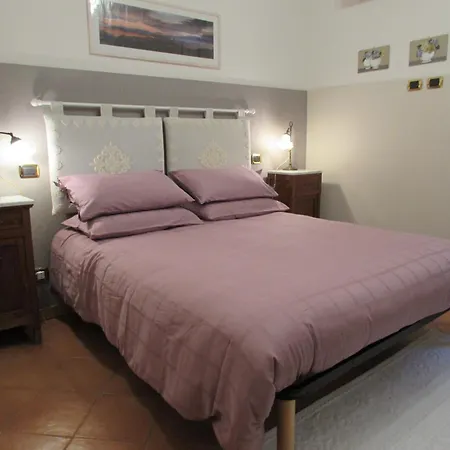 Casa Angolo Delle Rose 2 *