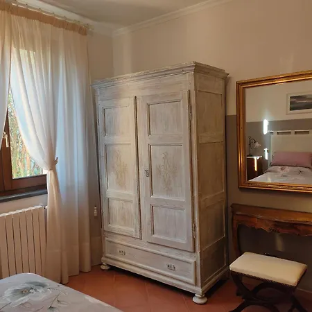 Tatil Evi Casa Angolo Delle Rose 2 *