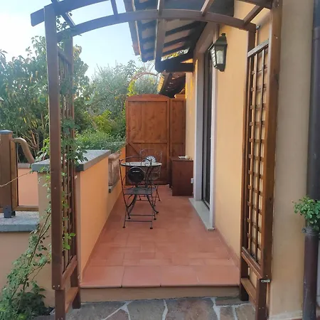 Casa Angolo Delle Rose 2 Casa de Férias