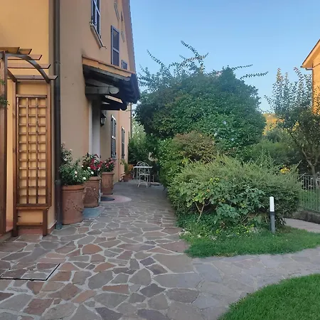 Casa Angolo Delle Rose 2 Casa de Férias