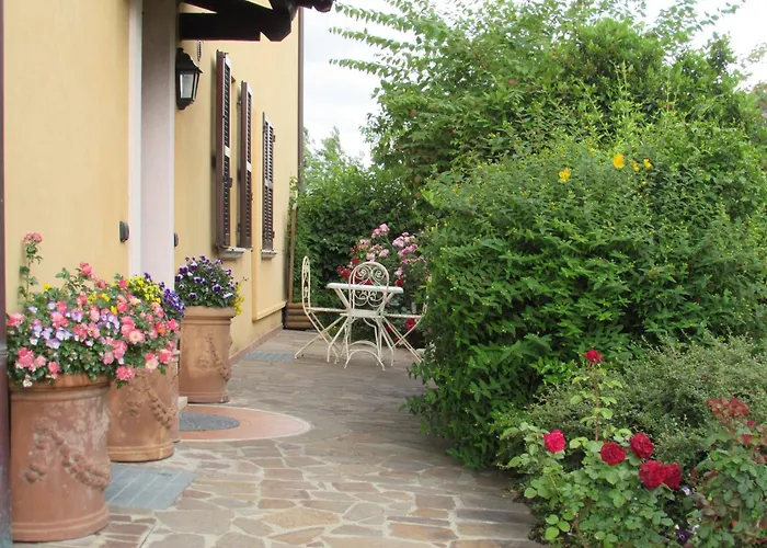 Casa Angolo Delle Rose 2 Vakantiehuis *